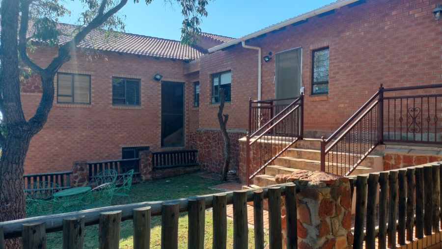 4 Bedroom Property for Sale in Swartruggens North West